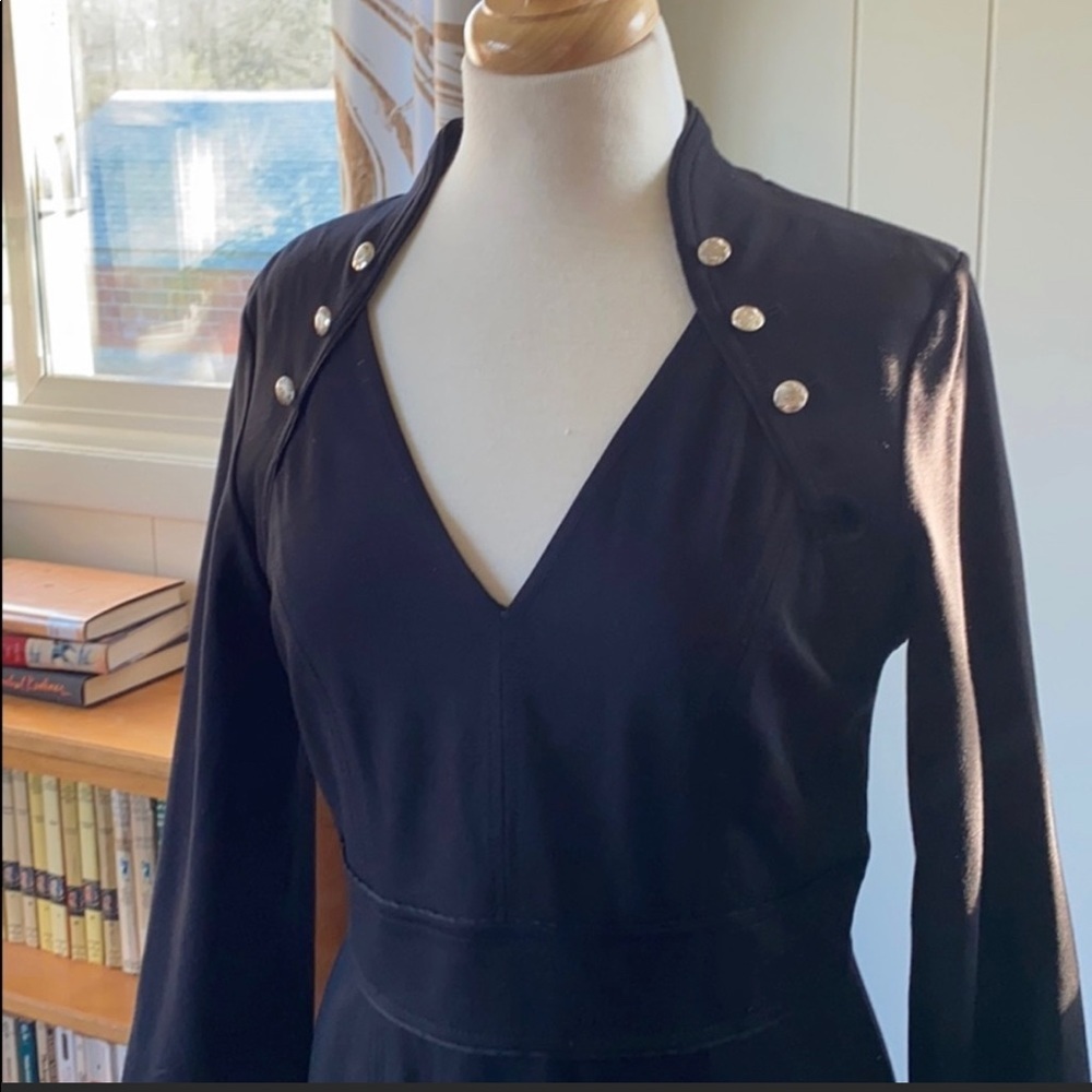 BOGO SALE 🎉 WHBM High Collar black Ponte Dress Silver Button Accents size 8 - Picture 7 of 7